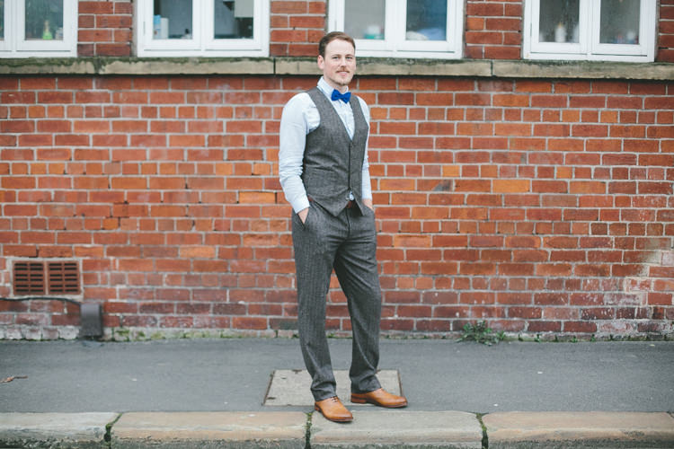 Tweed Waistcoat Bow Tie Groom Industrial Indie Autumn City Wedding http://www.elliegracephotography.co.uk/