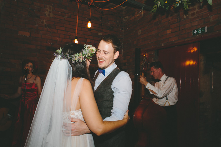Industrial Indie Autumn City Wedding http://www.elliegracephotography.co.uk/