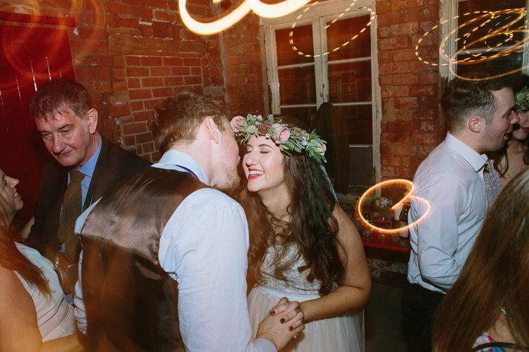 Industrial Indie Autumn City Wedding http://www.elliegracephotography.co.uk/