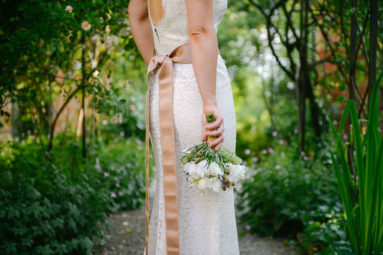 Intimate Italian Rose Garden Wedding http://landvphotography.it/