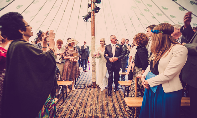 Glastonbury Festival Garden Party Wedding http://www.tommyreynoldsweddings.co.uk/