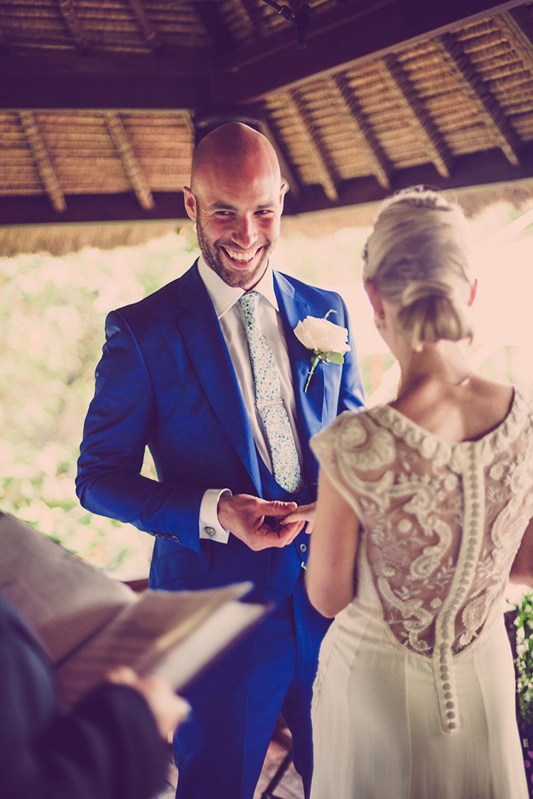 Glastonbury Festival Garden Party Wedding http://www.tommyreynoldsweddings.co.uk/