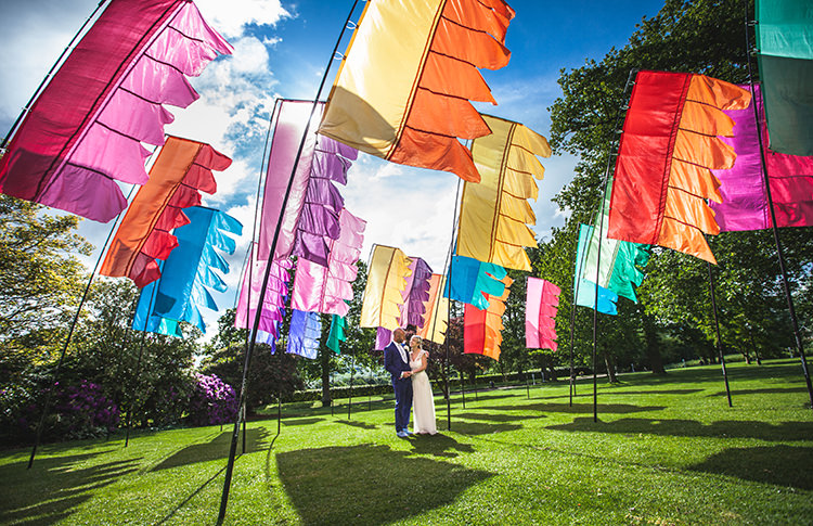 Glastonbury Festival Garden Party Wedding http://www.tommyreynoldsweddings.co.uk/