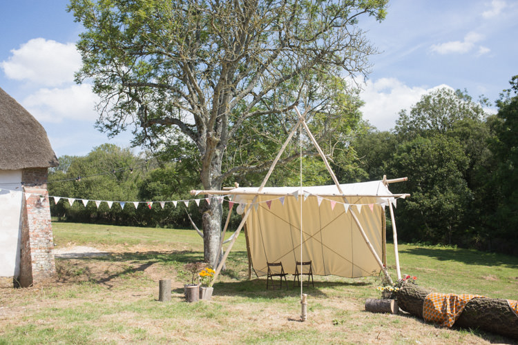 Farm Barn Wedding http://www.florencefox.com/