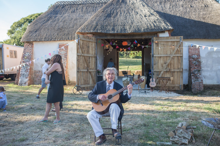 Farm Barn Wedding http://www.florencefox.com/