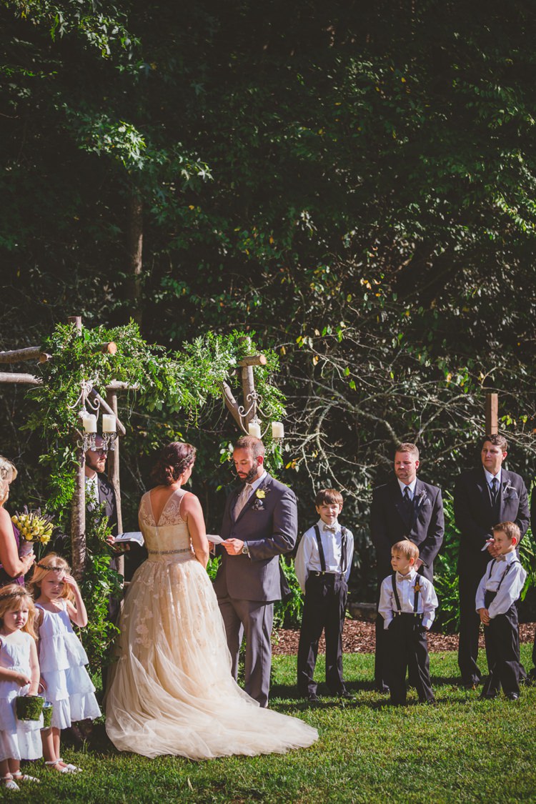 Whimsical Woodland Earthy Wedding Georgia http://www.ambercatherphotography.com/
