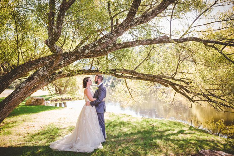 Whimsical Woodland Earthy Wedding Georgia http://www.ambercatherphotography.com/