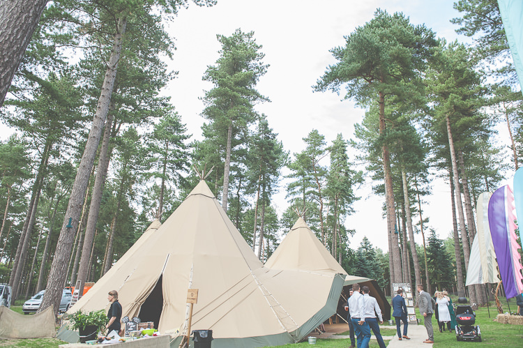 Tipi Quirky Natural Woodland Wedding http://lisahowardphotography.co.uk/