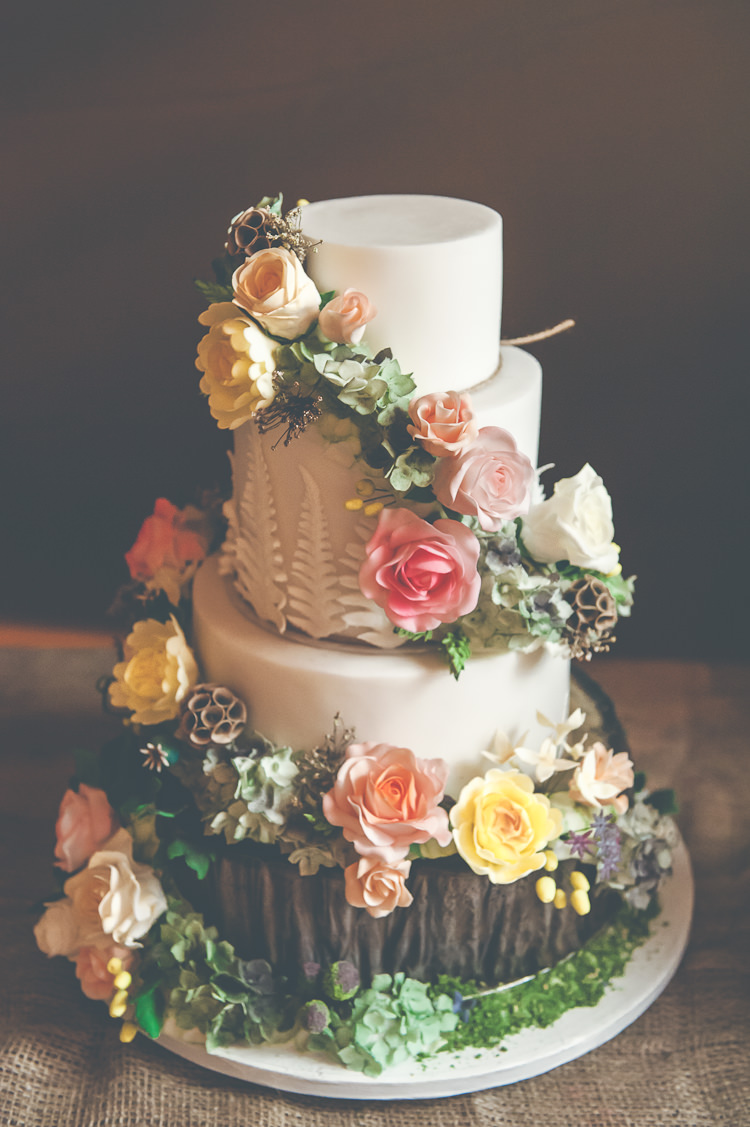 Whimsical Cake Log Flowers Forest Quirky Natural Woodland Wedding http://lisahowardphotography.co.uk/
