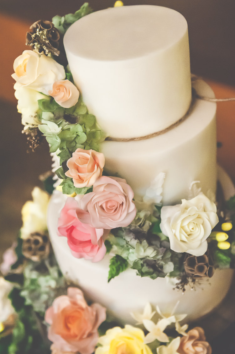 Flowers Icing Cake Forest Whimsical Quirky Natural Woodland Wedding http://lisahowardphotography.co.uk/