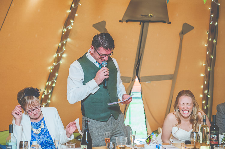 Quirky Natural Woodland Wedding http://lisahowardphotography.co.uk/