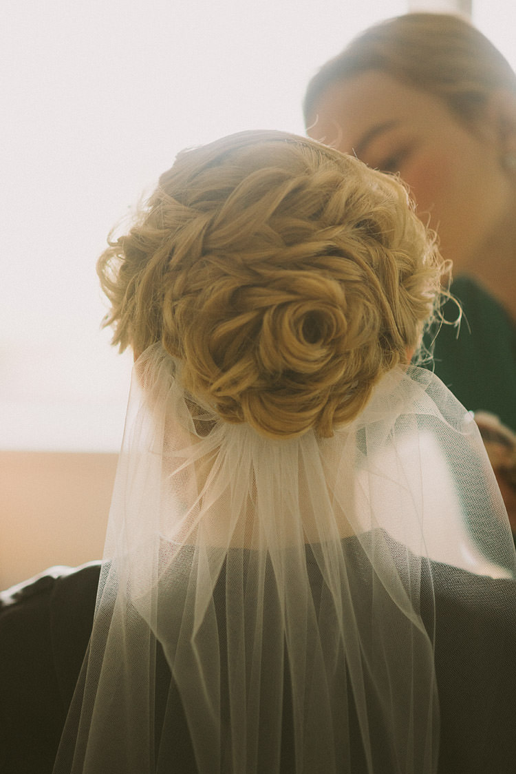 Bride Hair Bridal Up Do Style Veil Mint Chemistry Outdoor Wedding Estonia http://sokkphoto.com/
