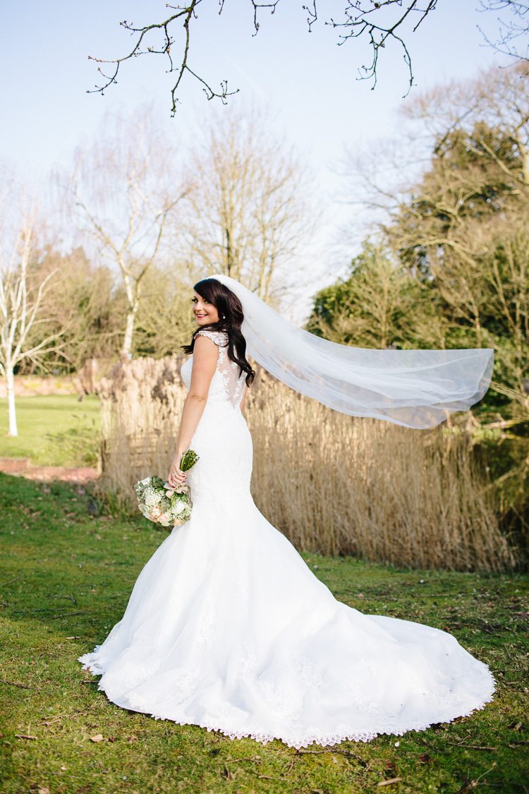 Pronovias Landel Fishtail Lace Dress Gown Bride Bridal Chic Hollywood Glamour Wedding http://www.kategrayphotography.com/