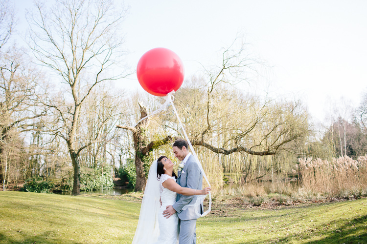 Balloon Chic Hollywood Glamour Wedding http://www.kategrayphotography.com/