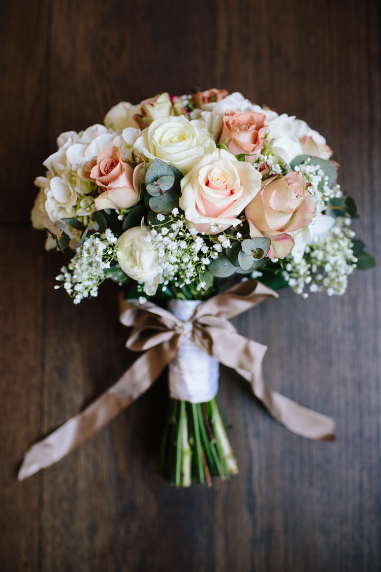 Rose Gypsophila White Blush Bouquet Ribbon Bow Flowers Bride Bridal Chic Hollywood Glamour Wedding http://www.kategrayphotography.com/