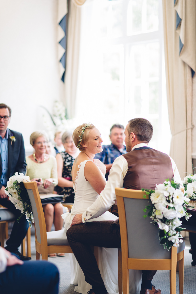 Low Key Hand Made Wedding http://www.kategrayphotography.com/