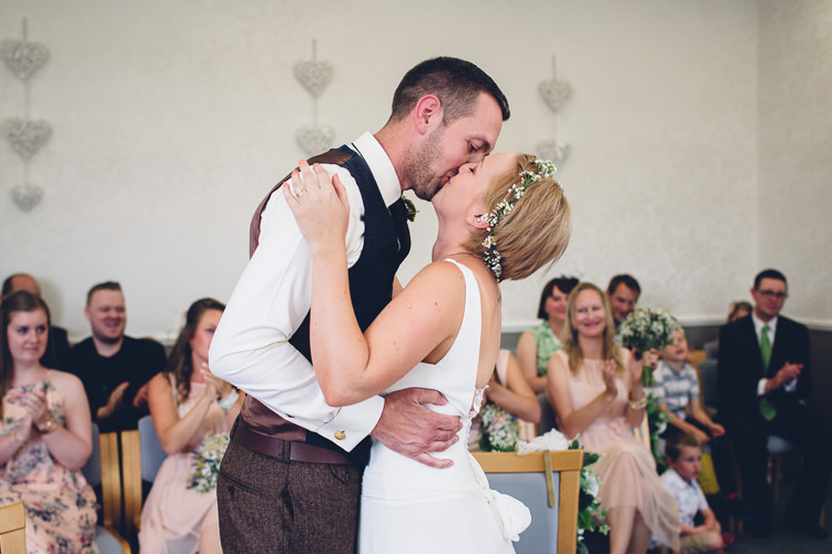 Low Key Hand Made Wedding http://www.kategrayphotography.com/