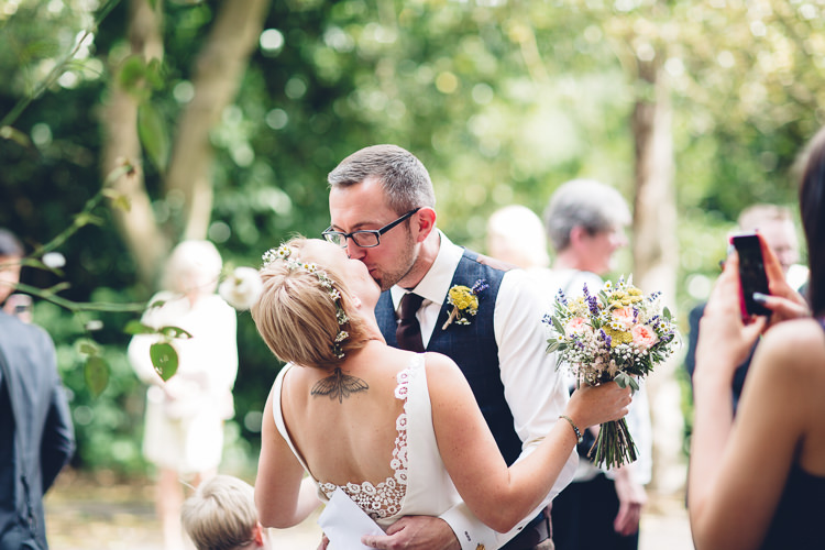 Low Key Hand Made Wedding http://www.kategrayphotography.com/