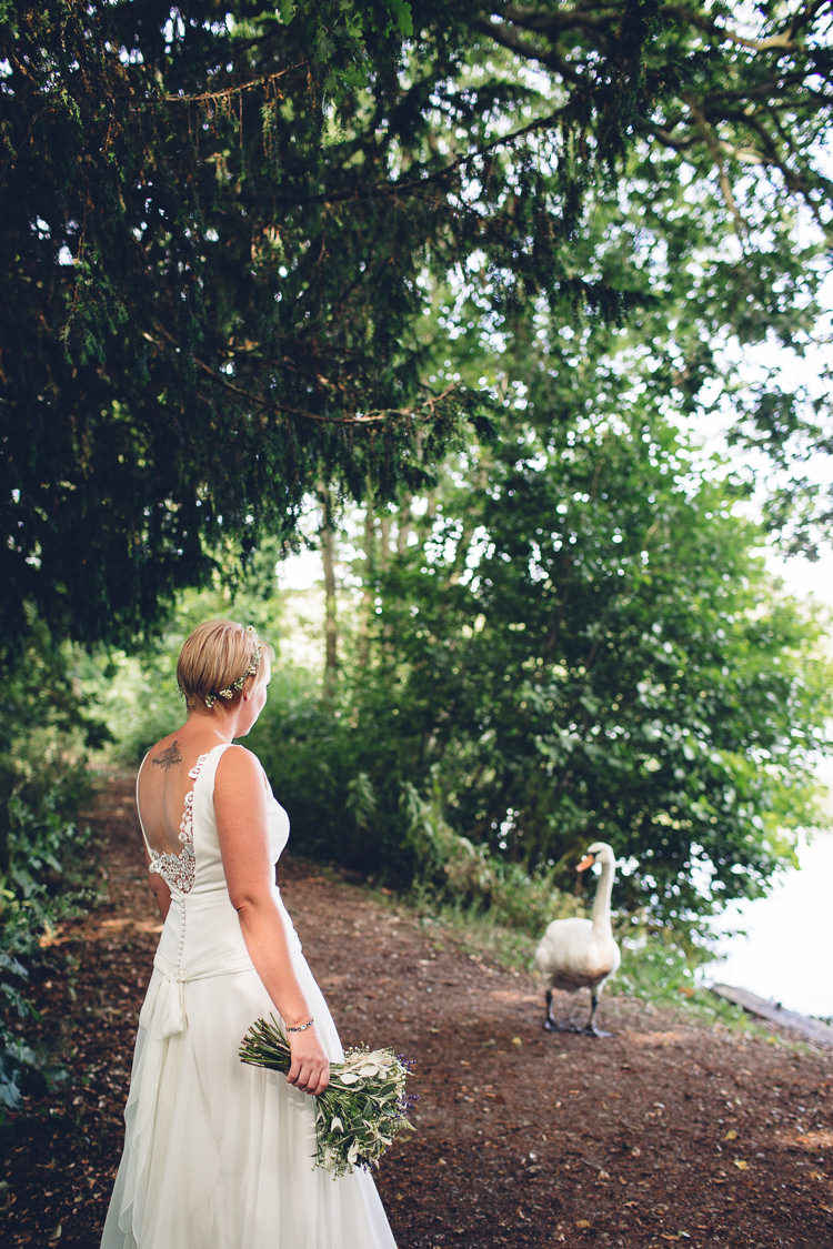 Low Key Hand Made Wedding http://www.kategrayphotography.com/