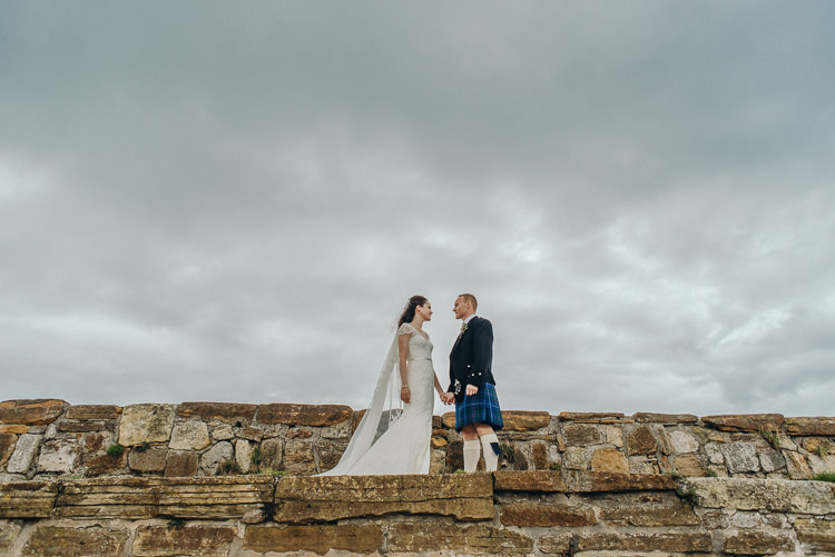 Modern Natural Pink Metallic Wedding http://photosbyzoe.co.uk/
