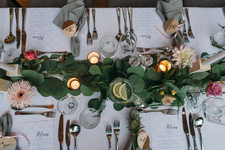 Modern Natural Pink Metallic Wedding http://photosbyzoe.co.uk/