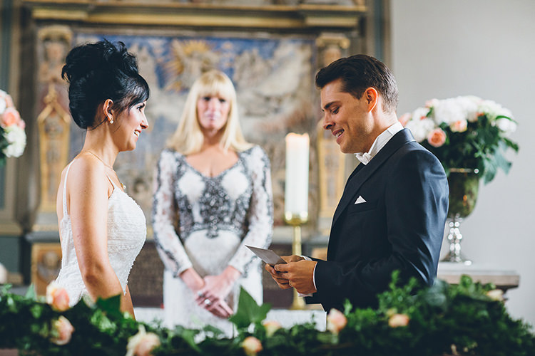 Quirky Cool Summer Germany Wedding http://www.cornelia-lietz.com/en