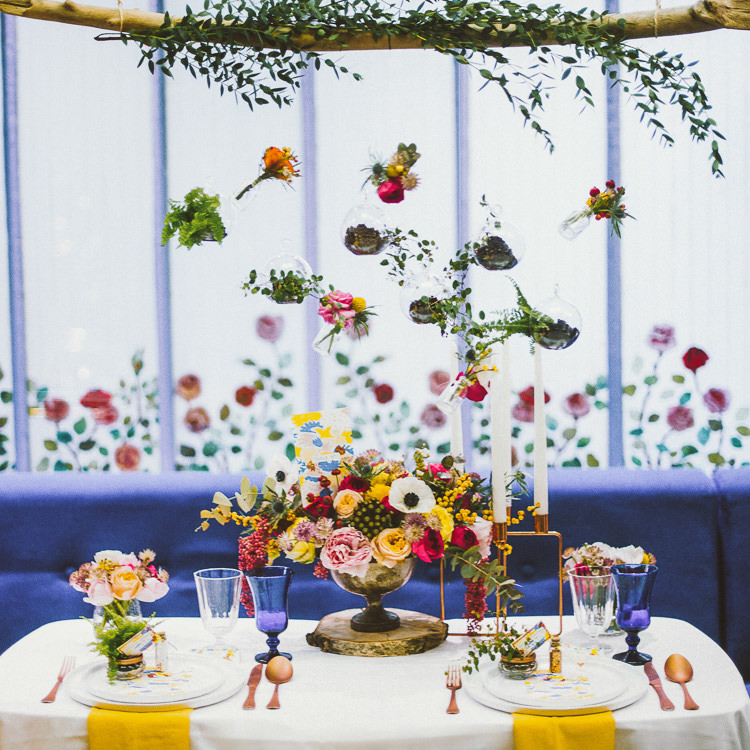 Hanging Flowers Table Decor Pink Yellow Blue Whimsical Vibrant Multicolour Wedding Ideas http://hecapture.fr/
