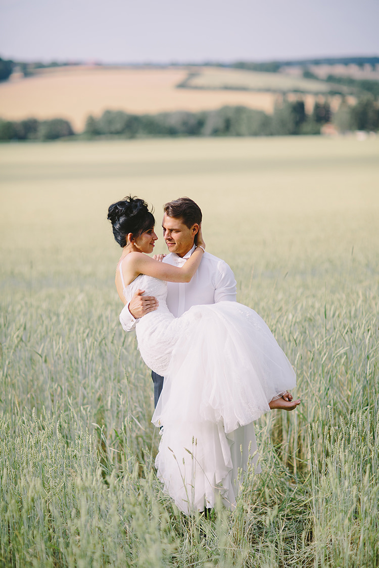 Quirky Cool Summer Germany Wedding http://www.cornelia-lietz.com/en