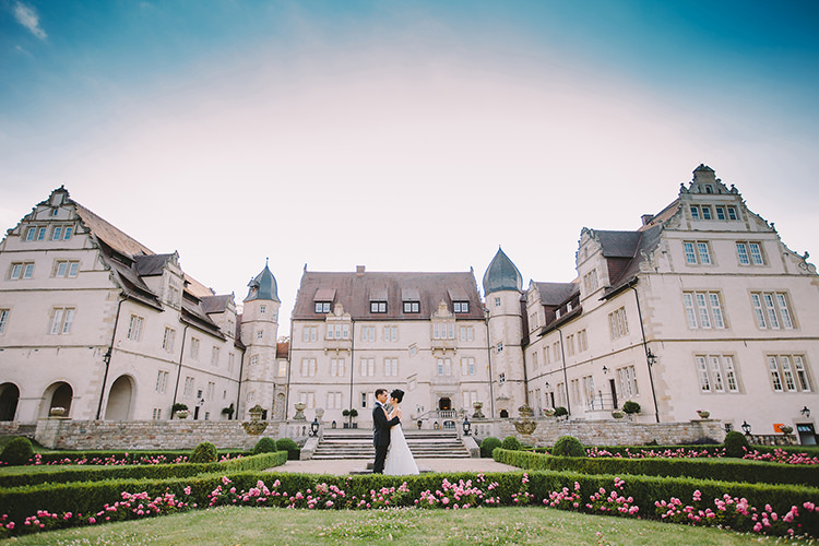 Quirky Cool Summer Germany Wedding http://www.cornelia-lietz.com/en