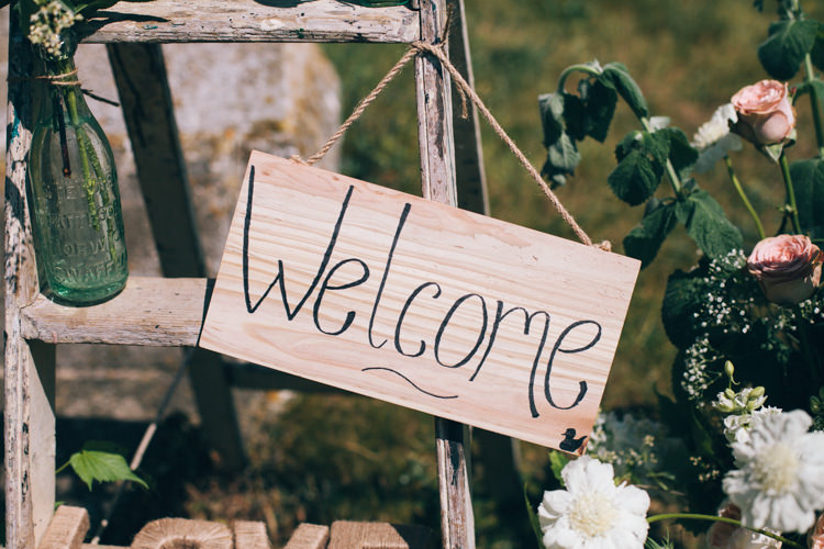 Ladder Decor Flowers Welcome Sign Happy Summer Peach Marquee Wedding http://katherinemager.com/