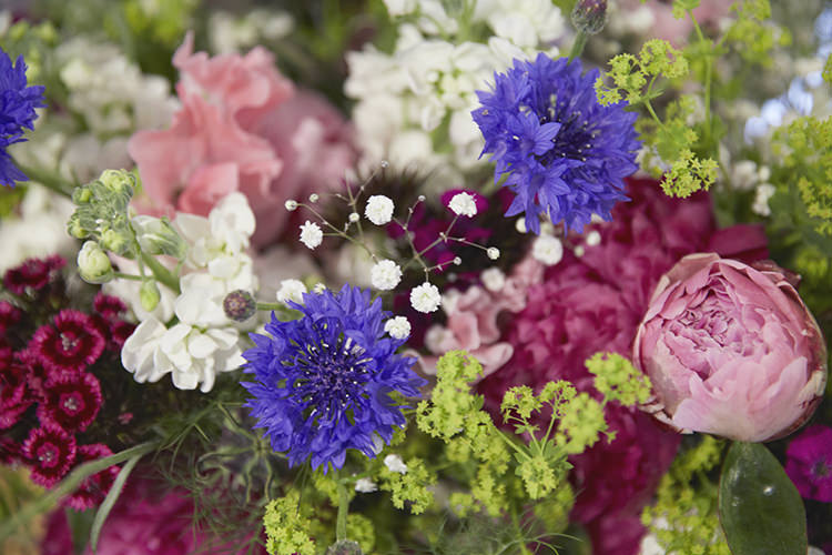 Flowers Bouquet Summer Handmade Fuchsia Navy Farm Wedding http://www.nataliejweddings.com/