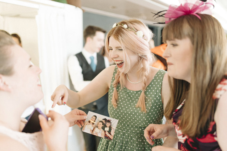 Chic Pastel City Wedding http://sarahjaneethan.co.uk/