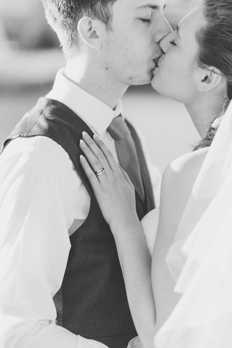Chic Pastel City Wedding http://sarahjaneethan.co.uk/
