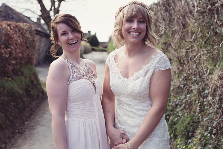 Colourful Crafty Country Spring Village Wedding http://myfabulouslife.co.uk/