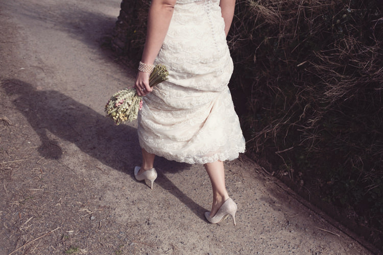 Colourful Crafty Country Spring Village Wedding http://myfabulouslife.co.uk/