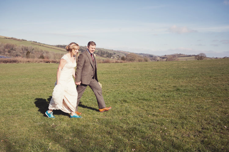 Colourful Crafty Country Spring Village Wedding http://myfabulouslife.co.uk/