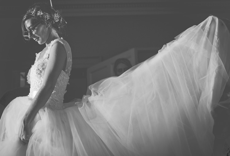 Beautiful Summer Garden Party Wedding http://divinedayphotography.com/