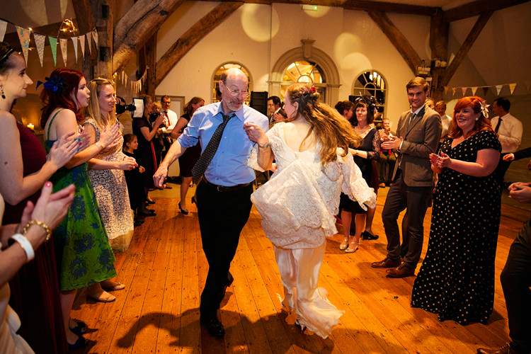 Vintage Autumn School Wedding http://www.rachaeledwardsphotography.co.uk/