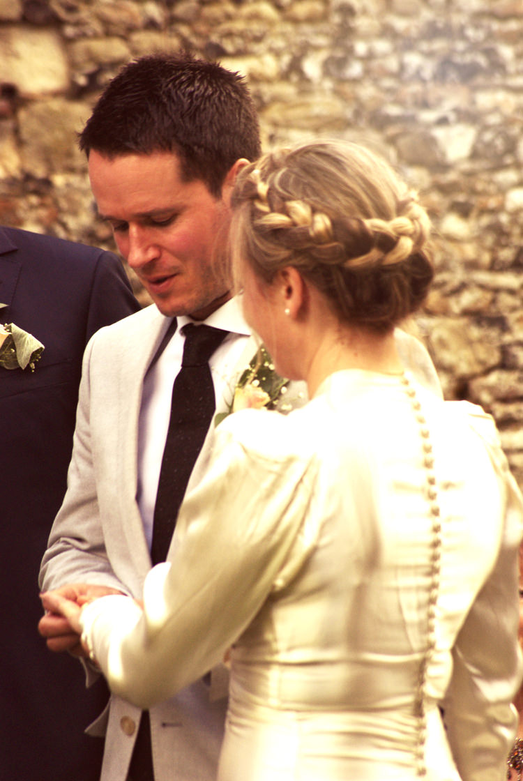 Vintage Country Garden Festival Wedding http://www.kimberleysta-mariaphotography.com/