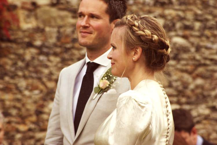 Vintage Country Garden Festival Wedding http://www.kimberleysta-mariaphotography.com/