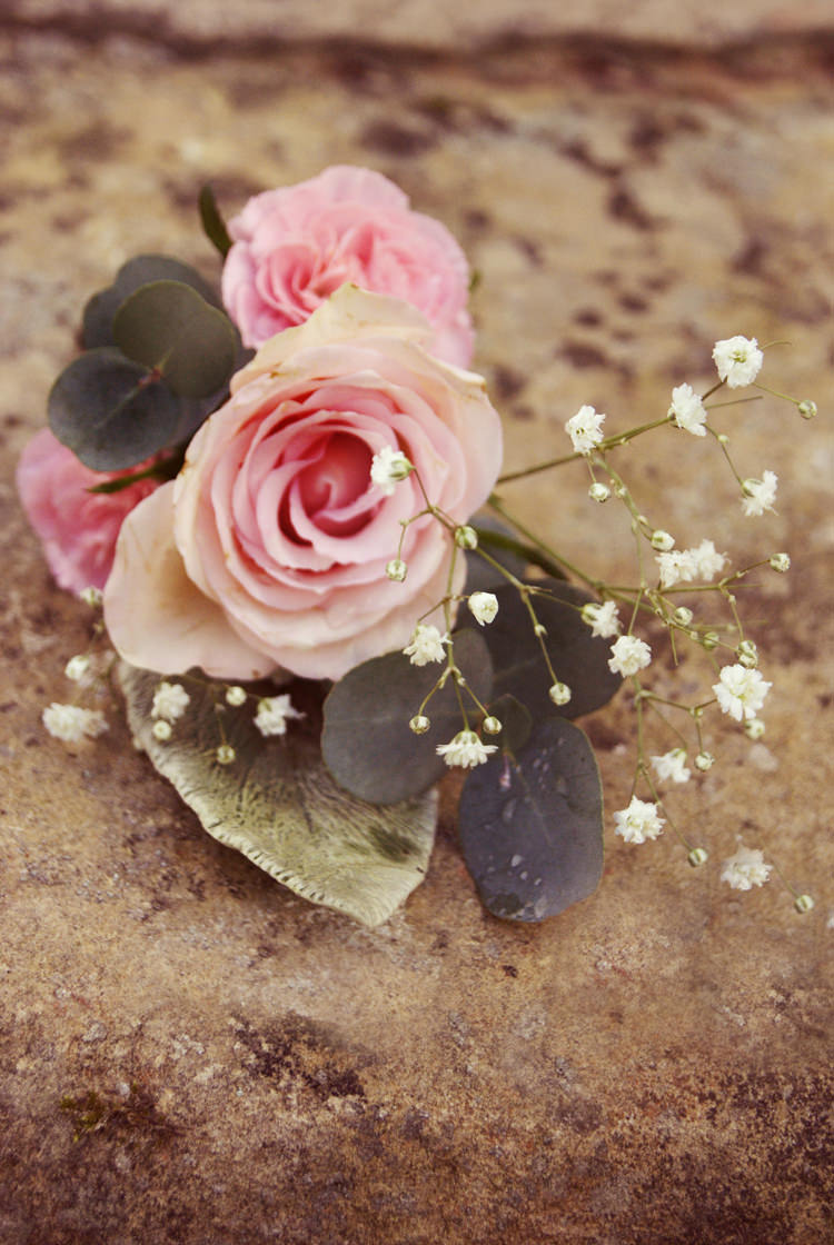 Pink Rose Buttonhole Vintage Country Garden Festival Wedding http://www.kimberleysta-mariaphotography.com/