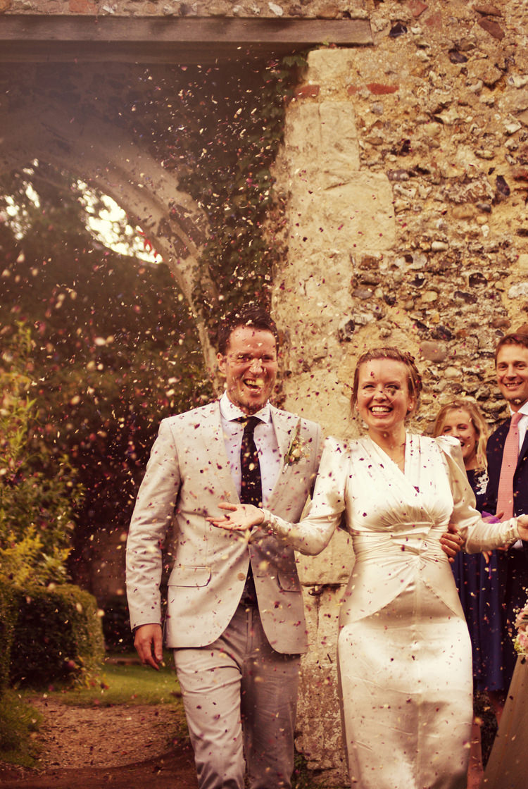 Vintage Country Garden Festival Wedding http://www.kimberleysta-mariaphotography.com/