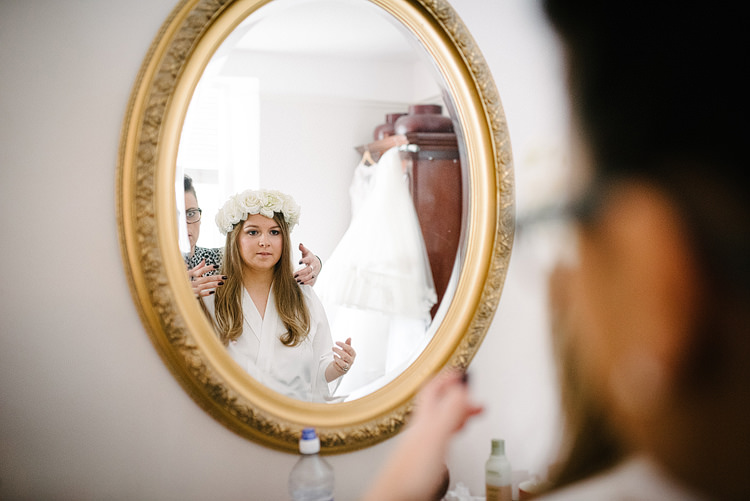 Stylish Relaxed Secret Garden Wedding http://www.gregcoltmanphotography.com/