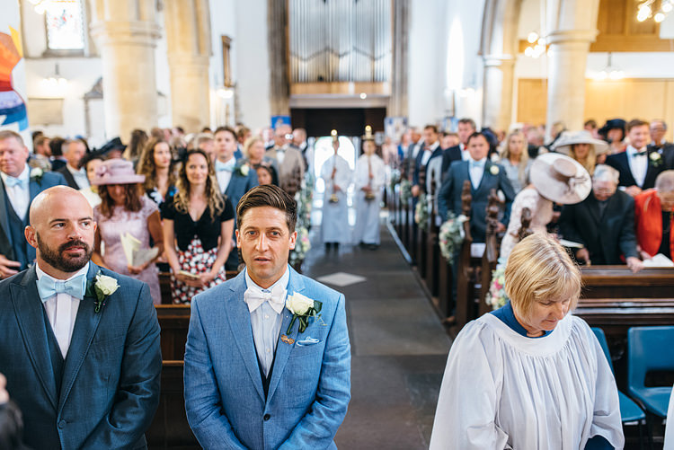 Stylish Relaxed Secret Garden Wedding http://www.gregcoltmanphotography.com/