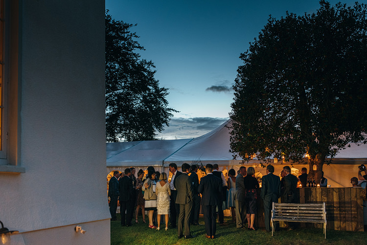 Stylish Relaxed Secret Garden Wedding http://www.gregcoltmanphotography.com/