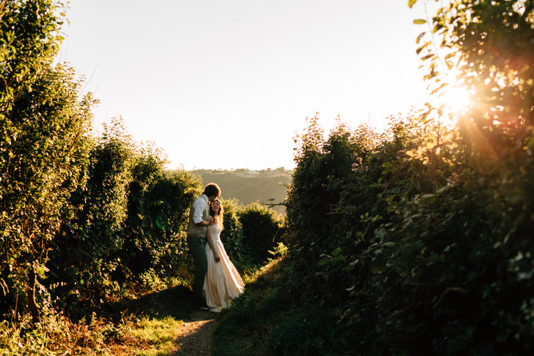 Bohemian Origami Guernsey Wedding http://janiceyiphotography.ca/