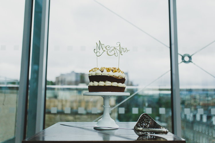 Modern Chic Stylish City Wedding http://photographybymarclawson.com/