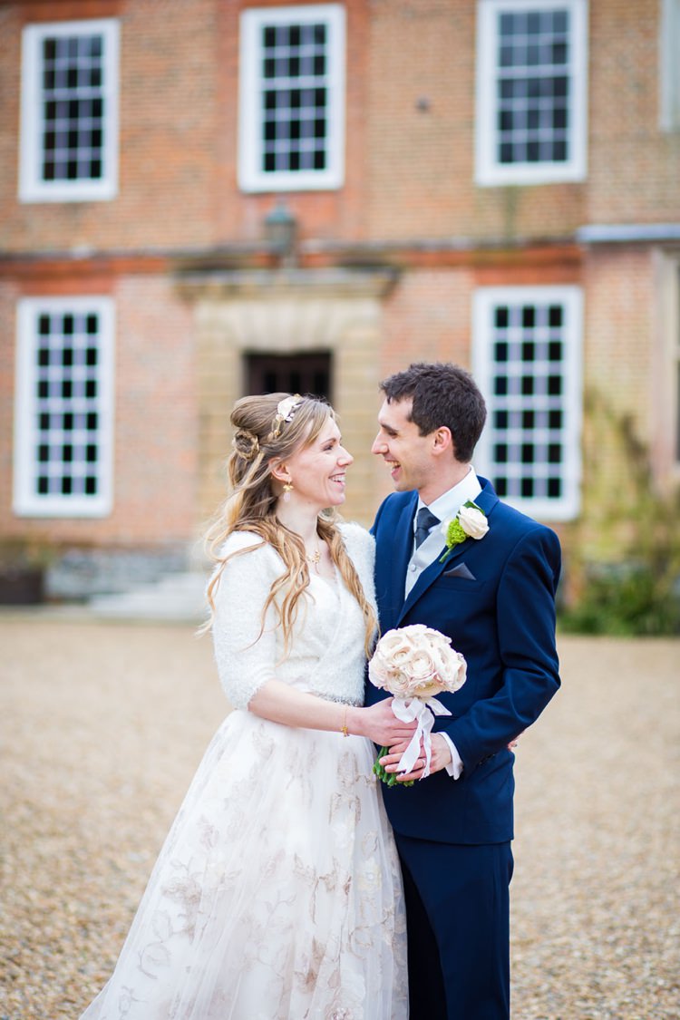 Pretty Pink Green Winter Wedding http://www.lynseygracephotography.com/