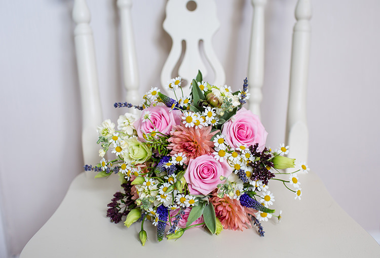 Bride Bridal Bouquet Flowers Pastel Roses Daisies Pretty Natural Floral Barn Wedding http://www.johastingsphotography.co.uk/