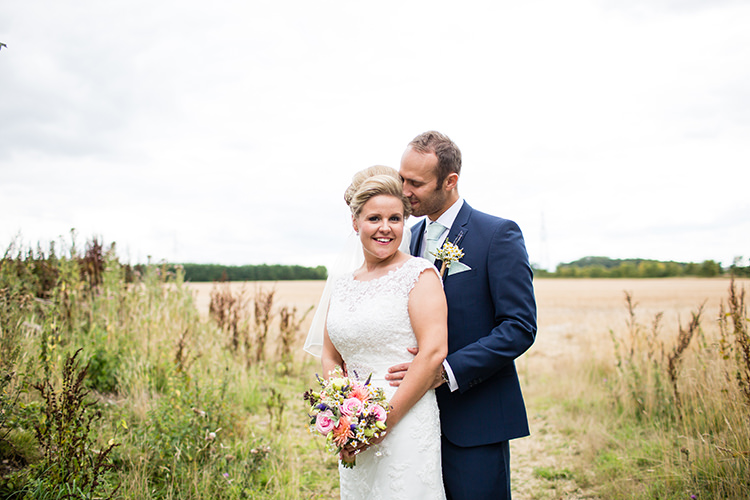 Pretty Natural Floral Barn Wedding http://www.johastingsphotography.co.uk/